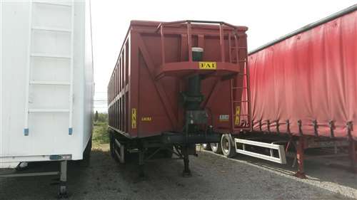 SEMITRAILER USED WITH SQUARE STEEL BODY 